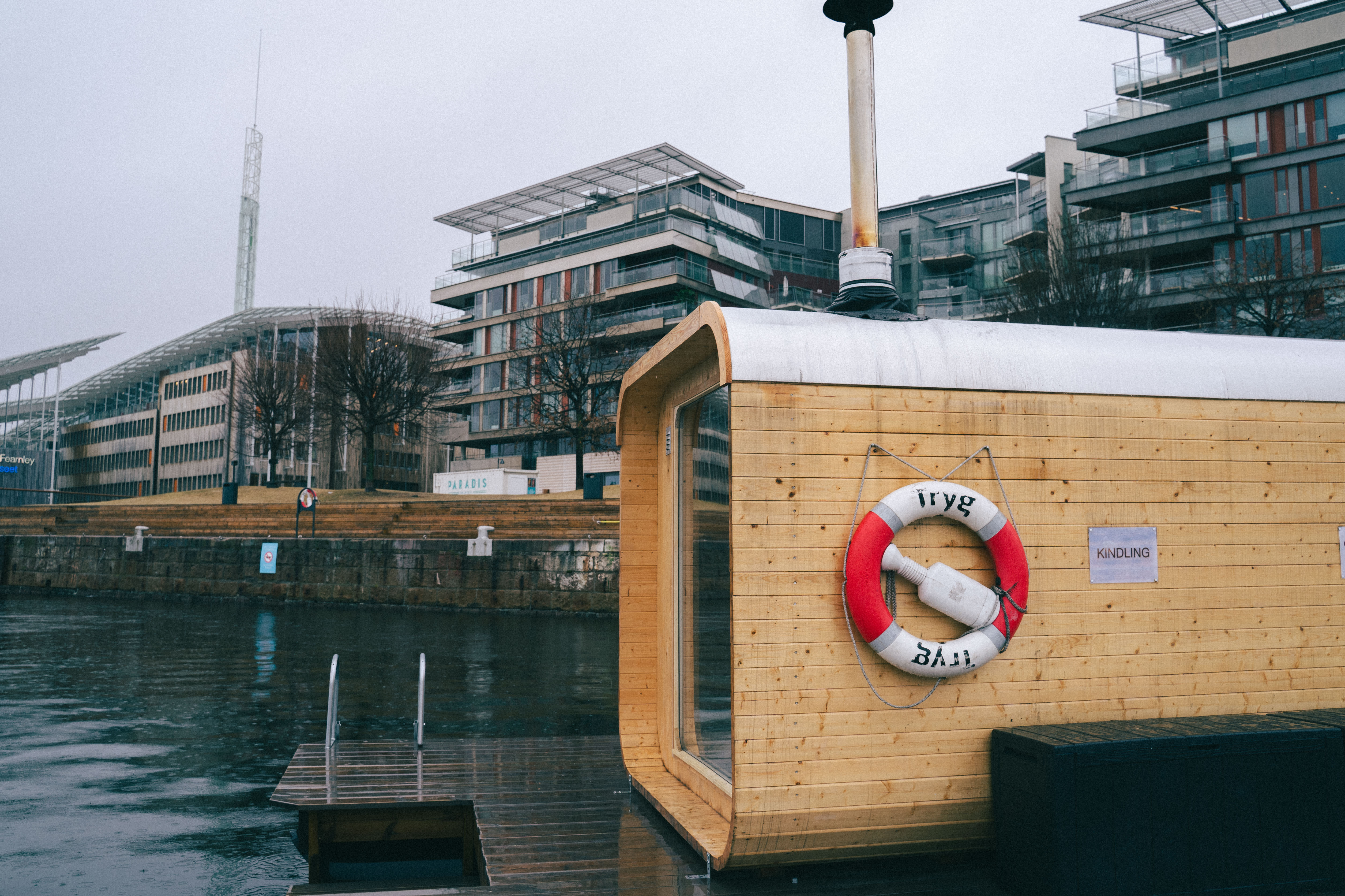 Herlige gråværsperler i sommerparadiset