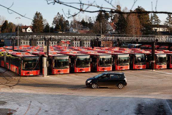 250 sjåfører måtte testes etter at britisk virusfrykt førte til busskaos i Oslo og Bærum