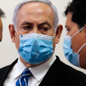 Rettssaken mot Netanyahu kan renne ut i sanden