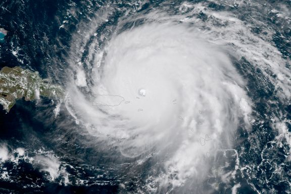 Hundretusener rømmer Florida før Irma treffer USA