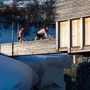 Det foregår en badsturevolusjon i Norge. I sentrum står denne lille bygda.