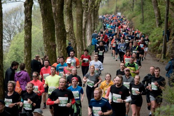 I april skal over 10.000 løpe maraton i Bergen. Dette sier arrangøren.