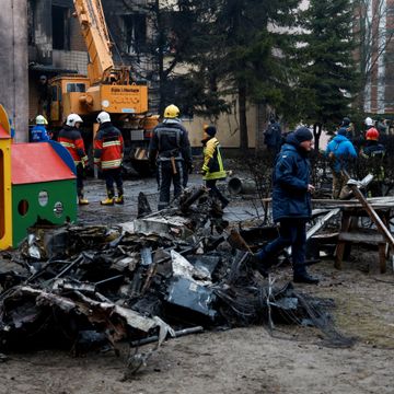 Minister blant døde etter styrt i Kyiv – helikopteret har tidligere fraktet norske oljearbeidere