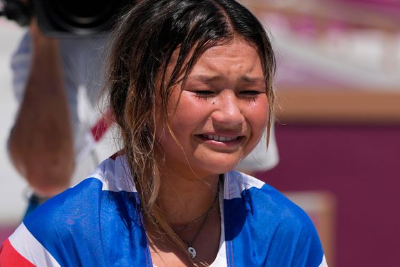 Her gråter 13-åringen etter OL-bronse. Øyeblikket skyldes at idrettstoppene fikk en dårlig nyhet.