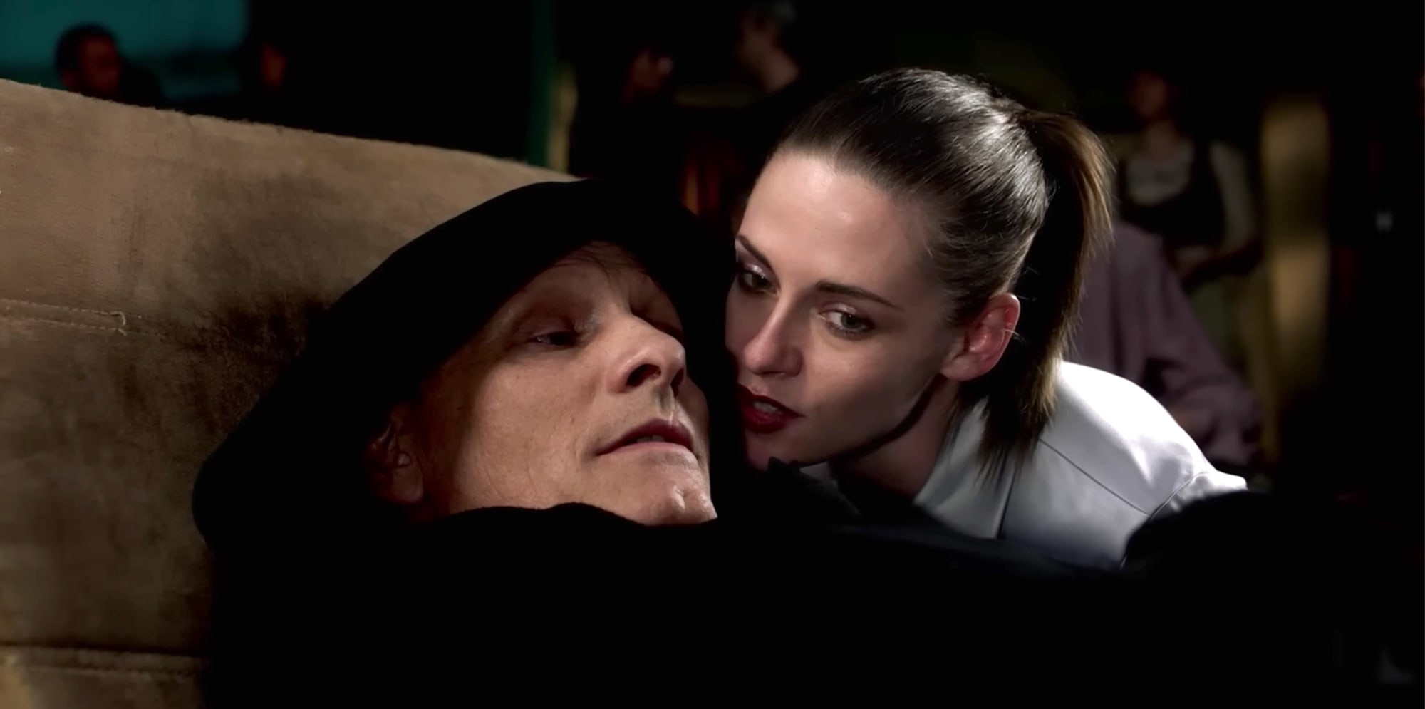 Kristen Stewarts rollefigur forsøker seg her med et sjekketriks som viser seg å ikke fungere.