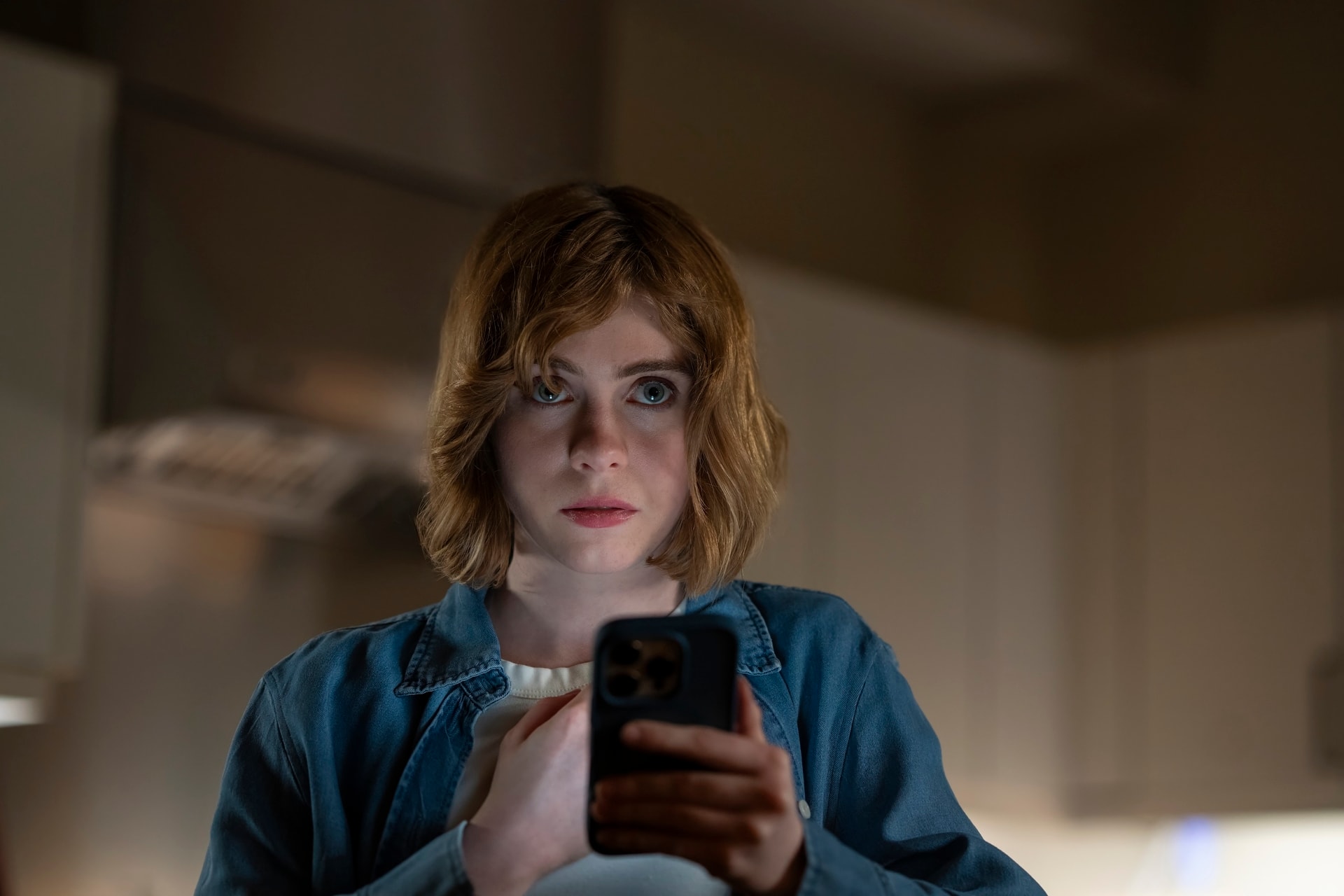 Sophia Lillis spiller Natalie Trosper.