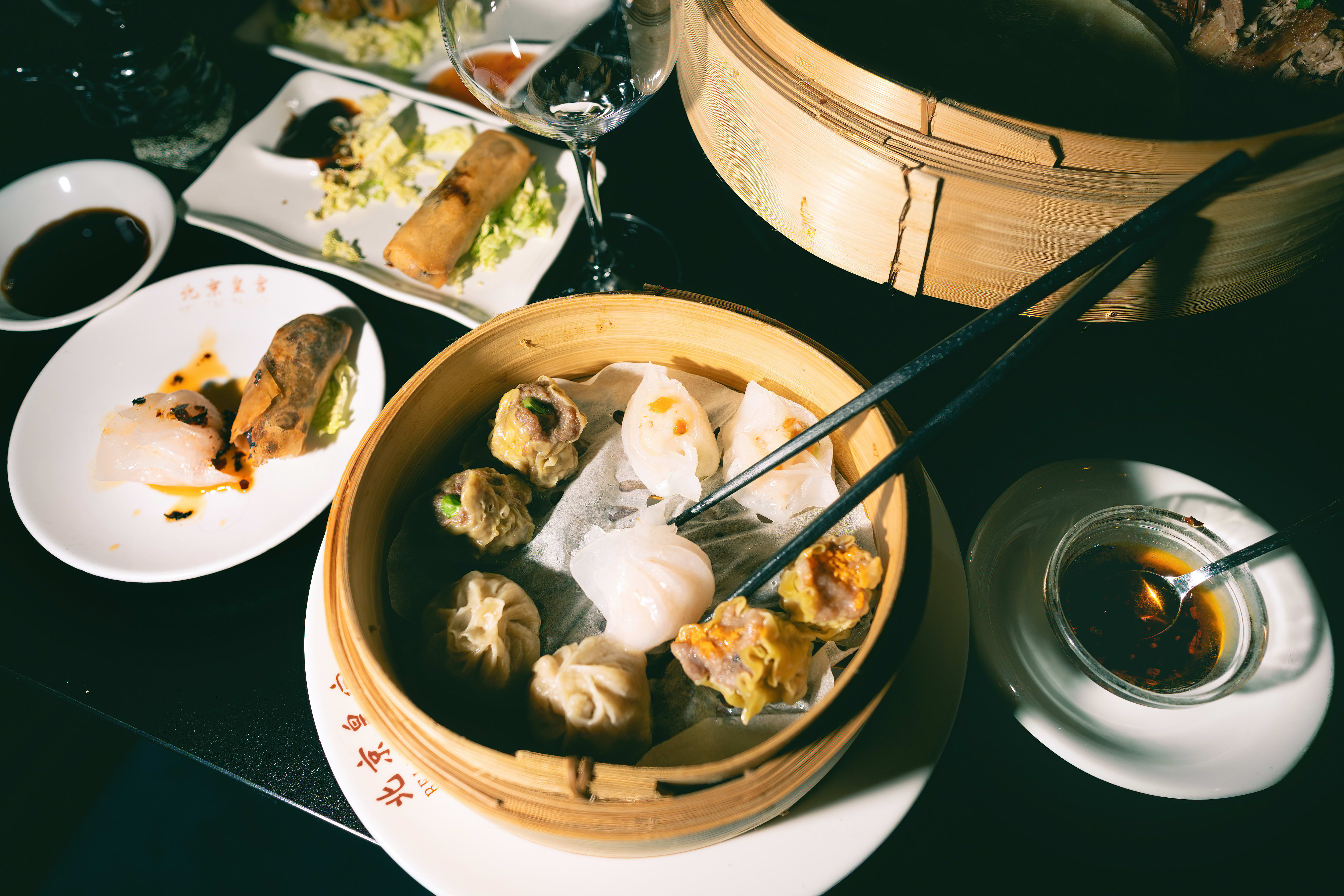 Beijing Palace har bredt vinkart og en rekke asiatiske delikatesser.