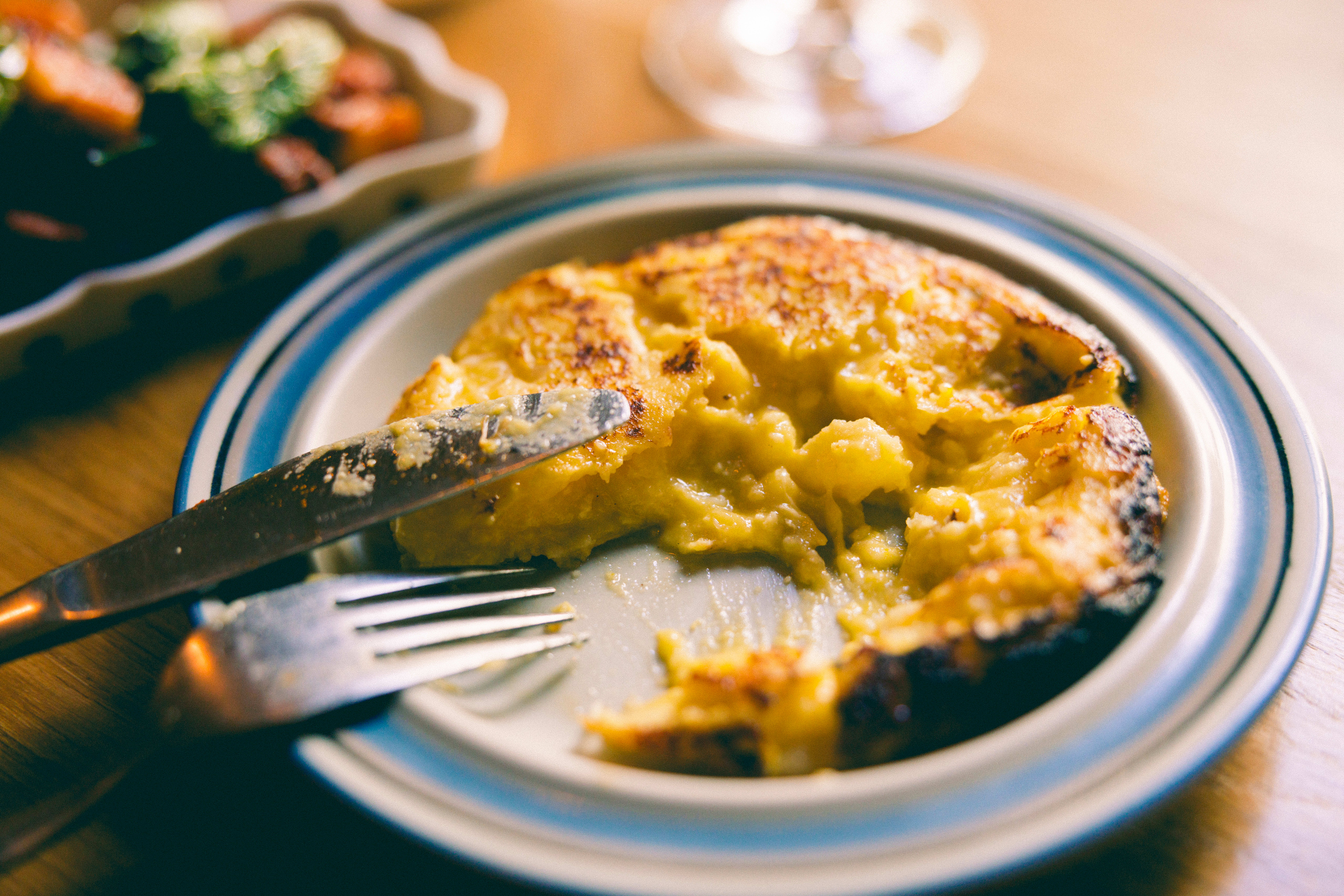 Ferdigheter på et kjøkken kan ofte dømmes etter de enkle rettene. El Brutus har koll på tortillaen, som er fløyelsmyk. 