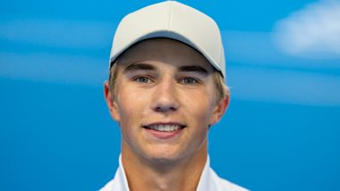 Den norske 16-åringen kopierte tennislegendens bragd. Han har én påfallende likhet med Casper Ruud.