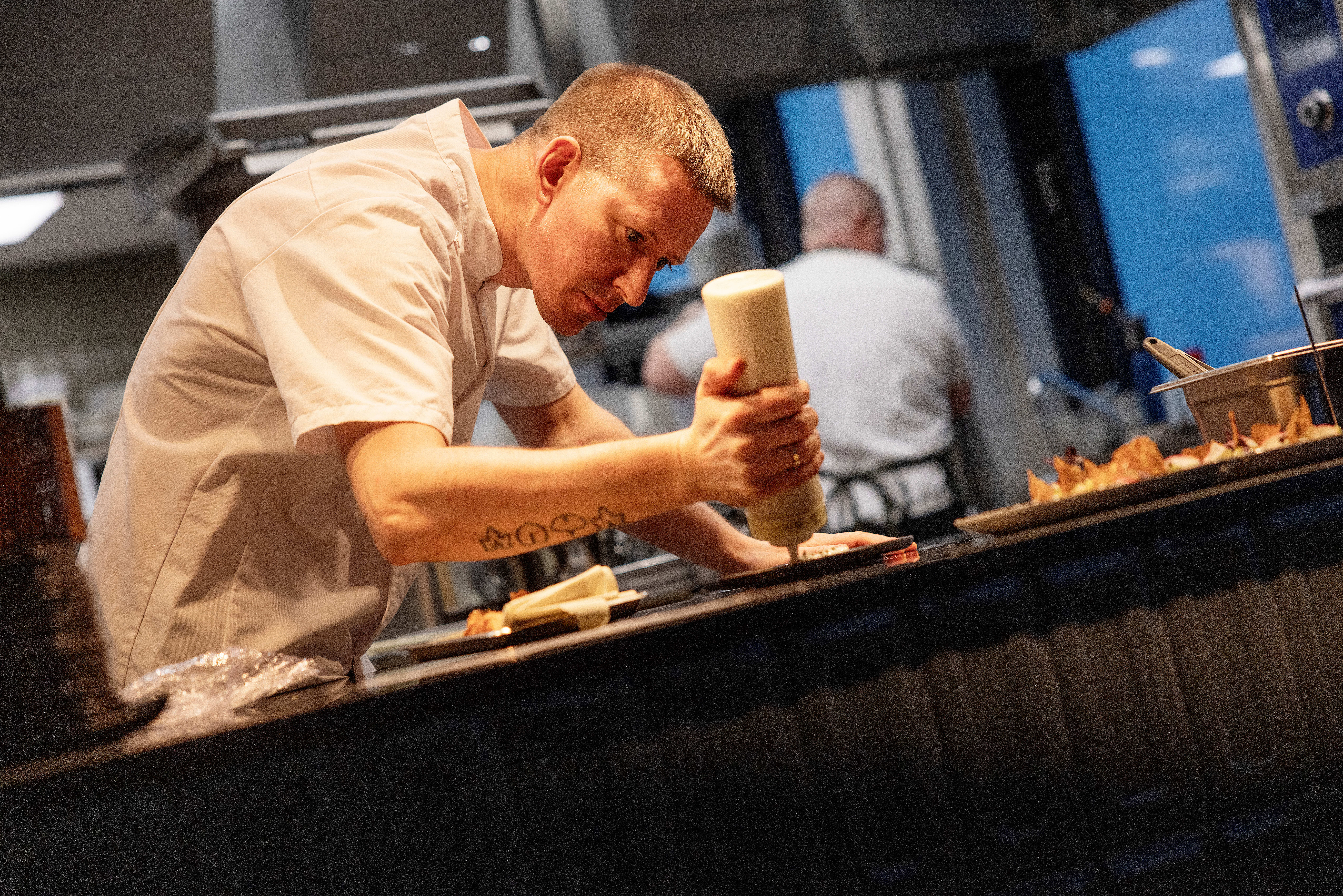 Kjøkkensjef Richard Bocarro gjør en god jobb.