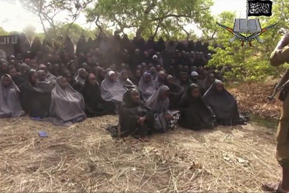 Bortførte jenter på Boko Haram-video