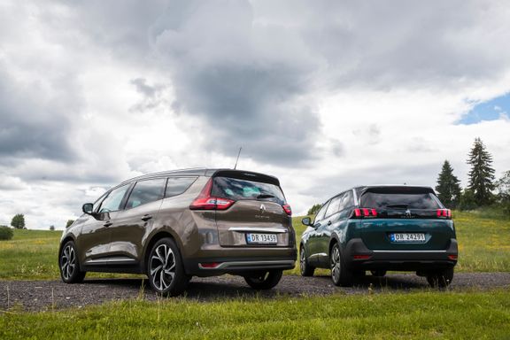 Prøvekjørt Renault og Peugeot: Én av disse faller best i smak