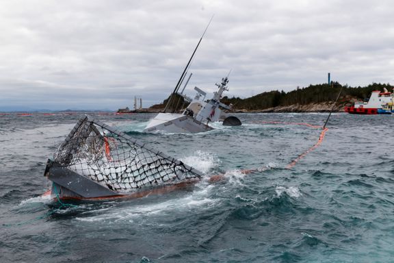 Sjøforsvaret bekrefter at KNM Helge Ingstad skal heves med kranfartøy