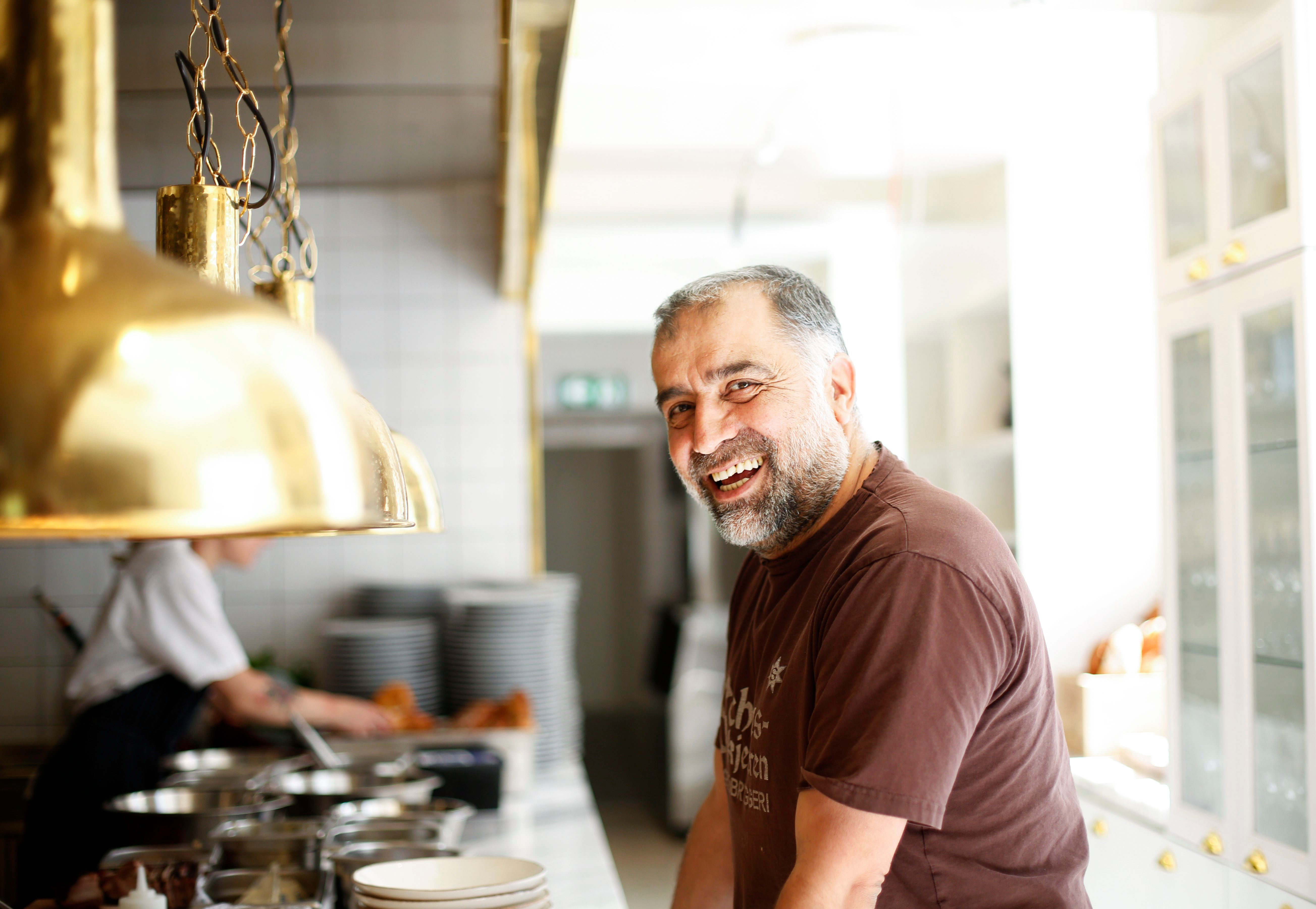 Nevzat Arikan har bygget opp og driver flere populære serveringssteder i Oslo, deriblant Zarathustra Meyhane, Arakataka og Trattoria Popolare.