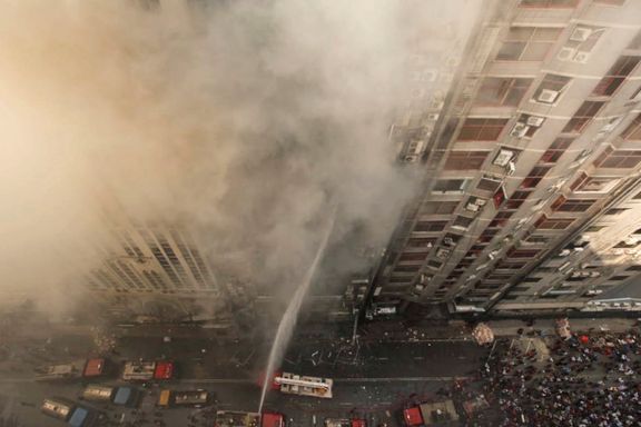 19 etasjers bygning står i brann i Bangladesh