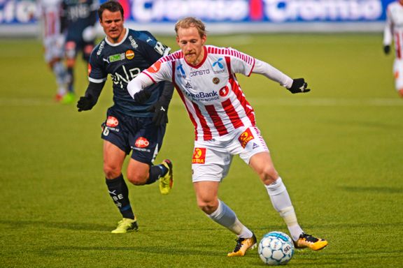 Herjer i Eliteserien: TIL-treneren mener Gjermund Åsen bør få sjansen på landslaget