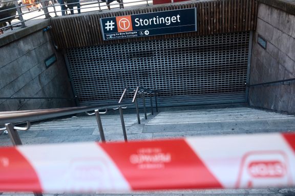 Stortinget T-banestasjon stengt på ubestemt tid. Også flere holdeplasser for trikken holdes stengt.