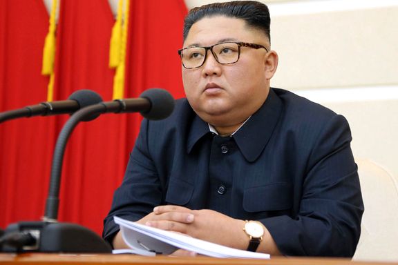 Regimet påstår at ingen er smittet. Noe uvanlig foregår i Nord-Korea, mener eksperter. 