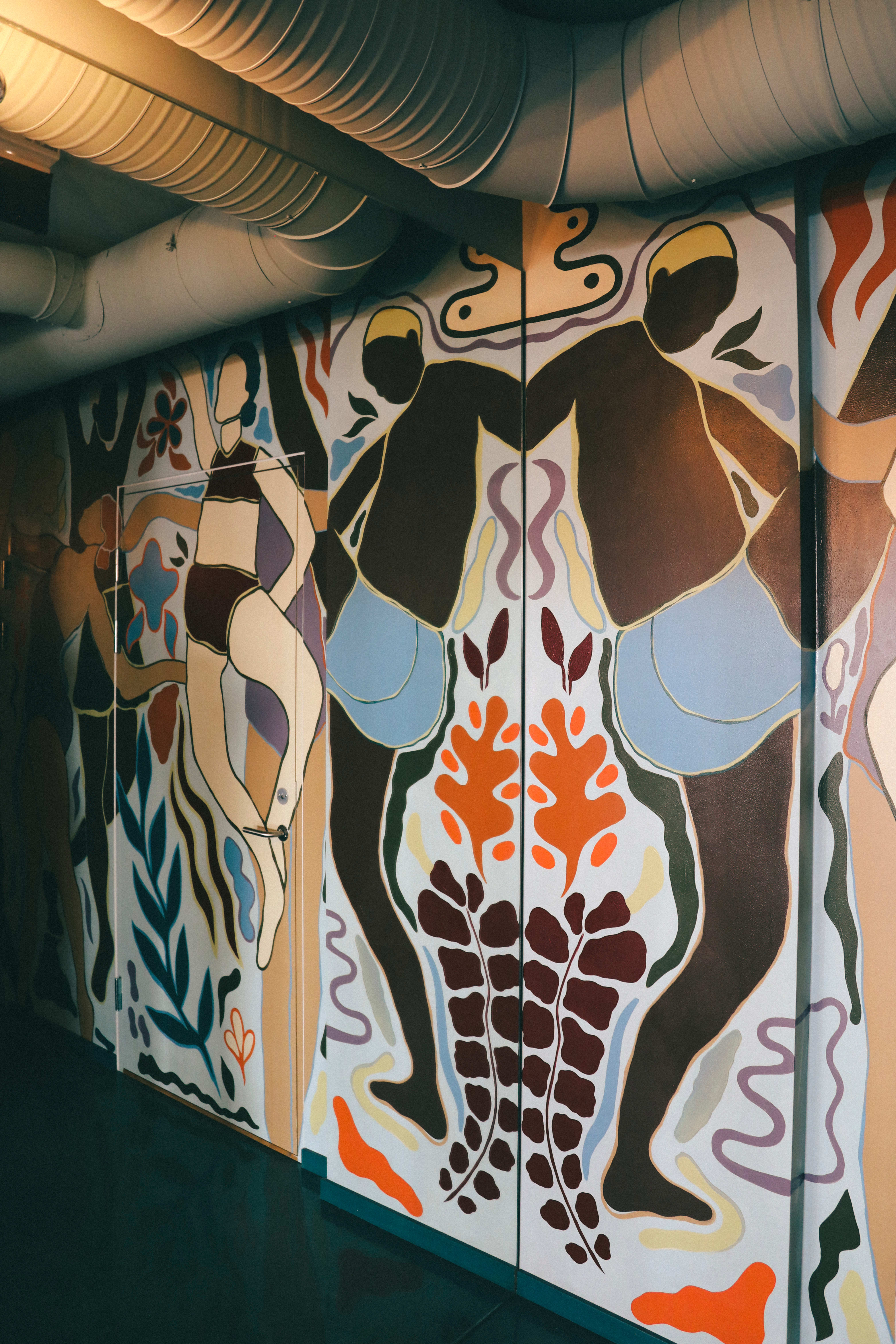 Møt badenymfene på toalettene. 