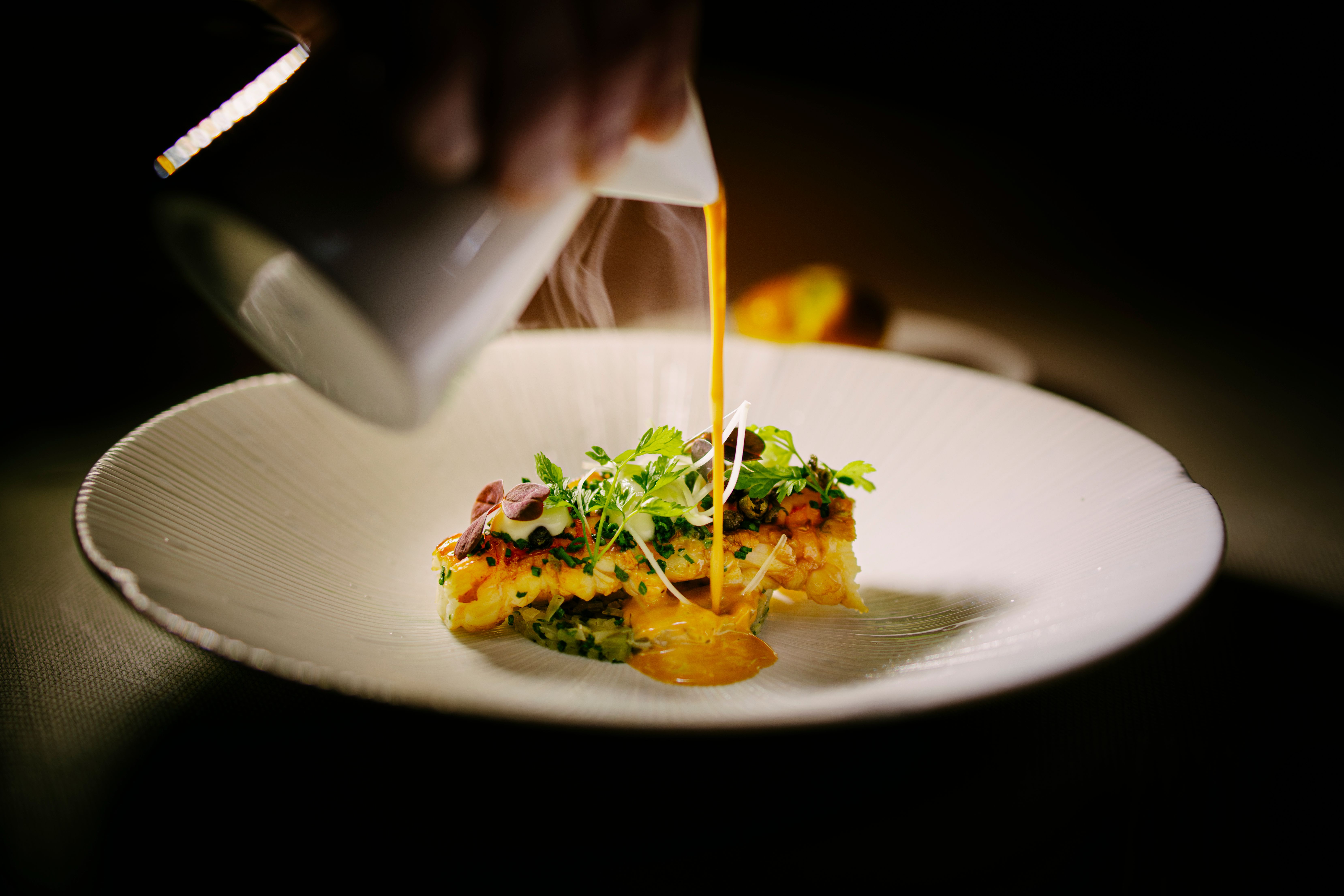 Sjøkrepsen er basert på Bent Stiansens vinnerrett fra Bocuse d'Or i 1993.