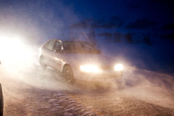 Uvær på Jæren: Folk snødde inne i bilene