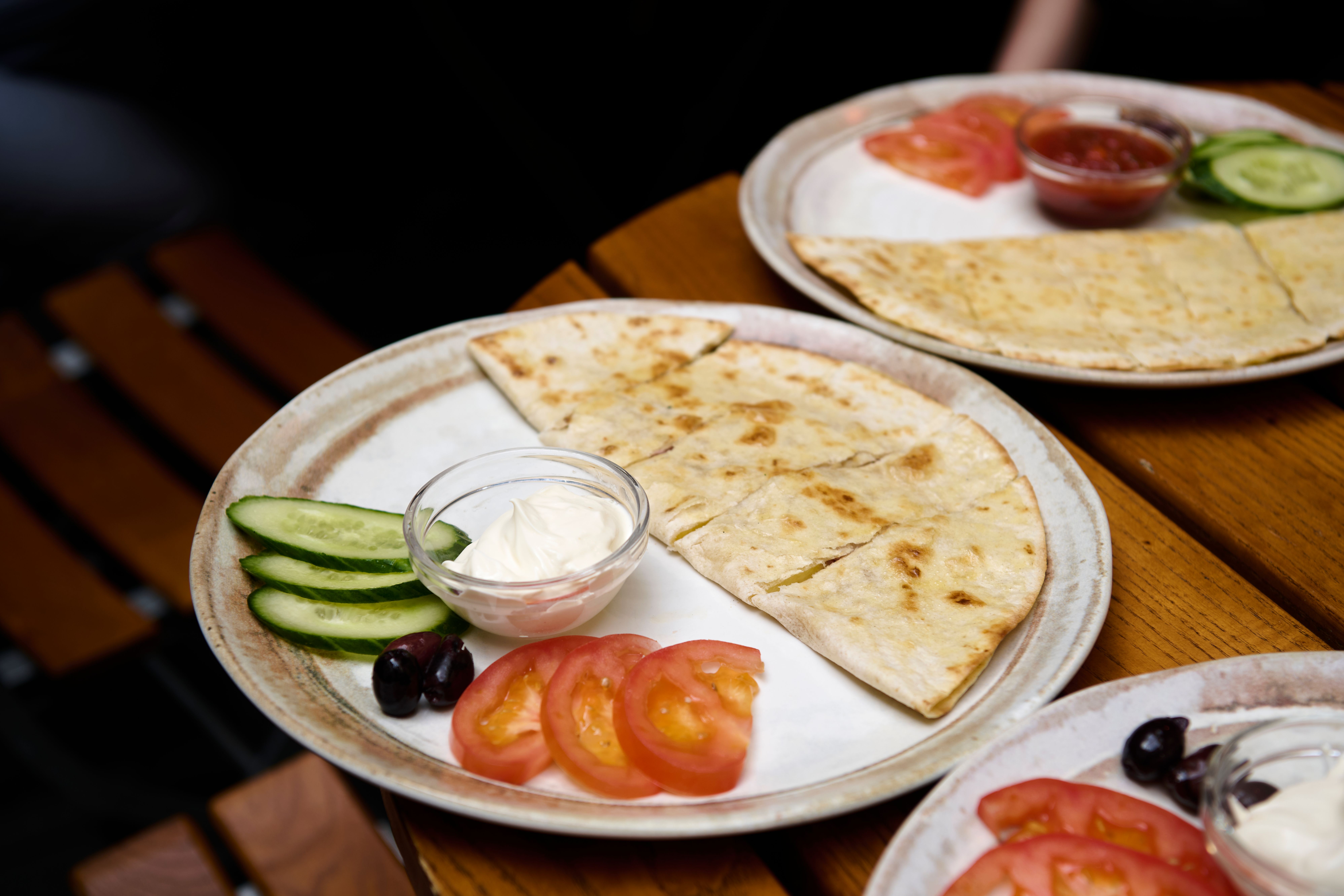 Café Sara har 60 retter på menyen. Vi testet alle sammen.