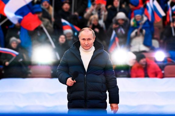 Putin feiret krigen med tusenvis av russere. Det var noe som ikke stemte.