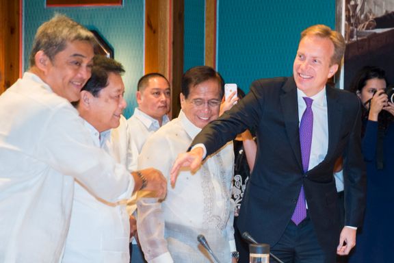 Optimistisk Brende åpnet Filippinene-forhandlinger