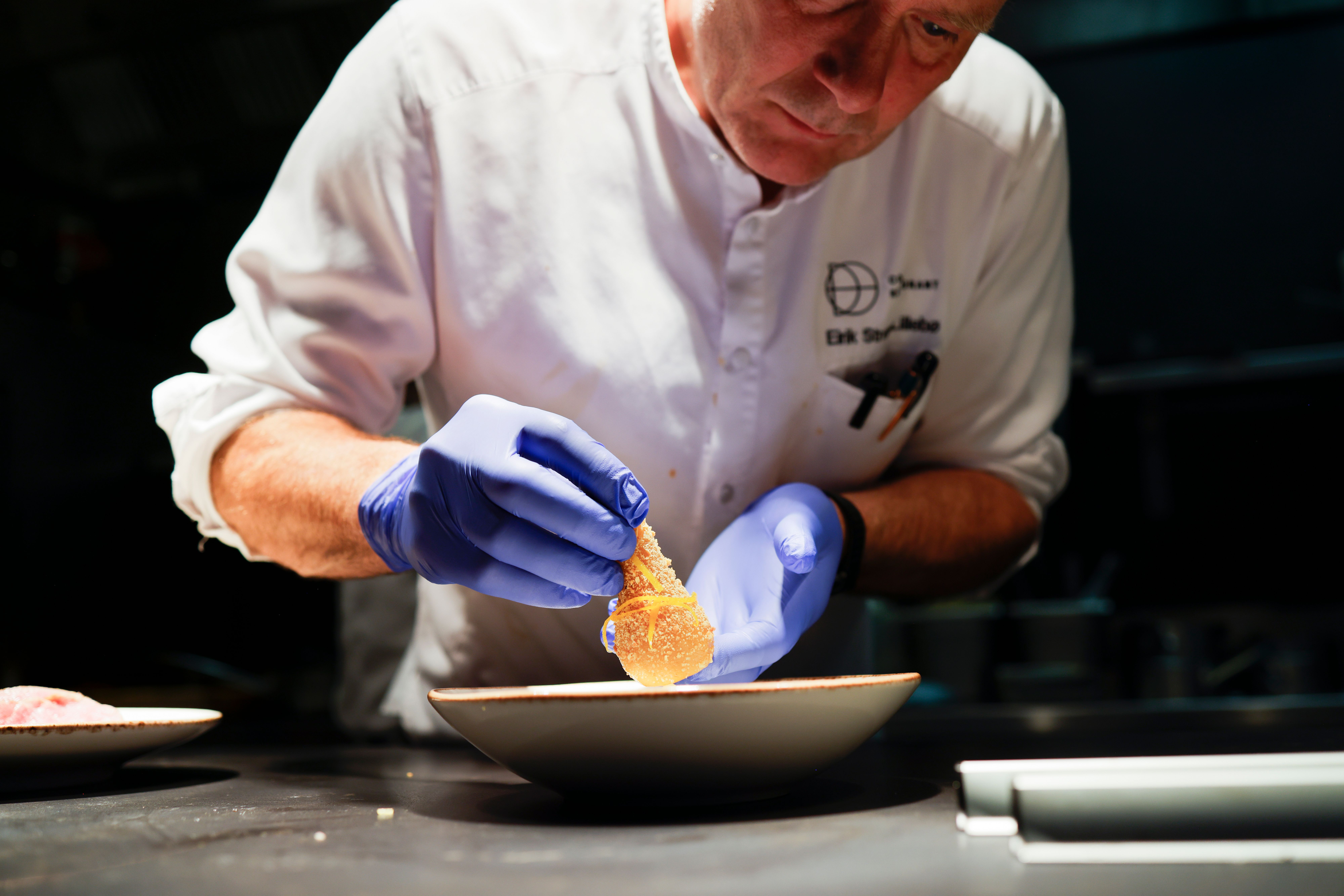 Hit tar du med svigers, foreldre og besteforeldre på middag