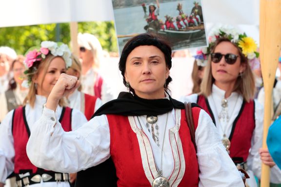 Hva er det egentlig disse kvinnene i bundad protesterer mot? Her er syv forklaringer