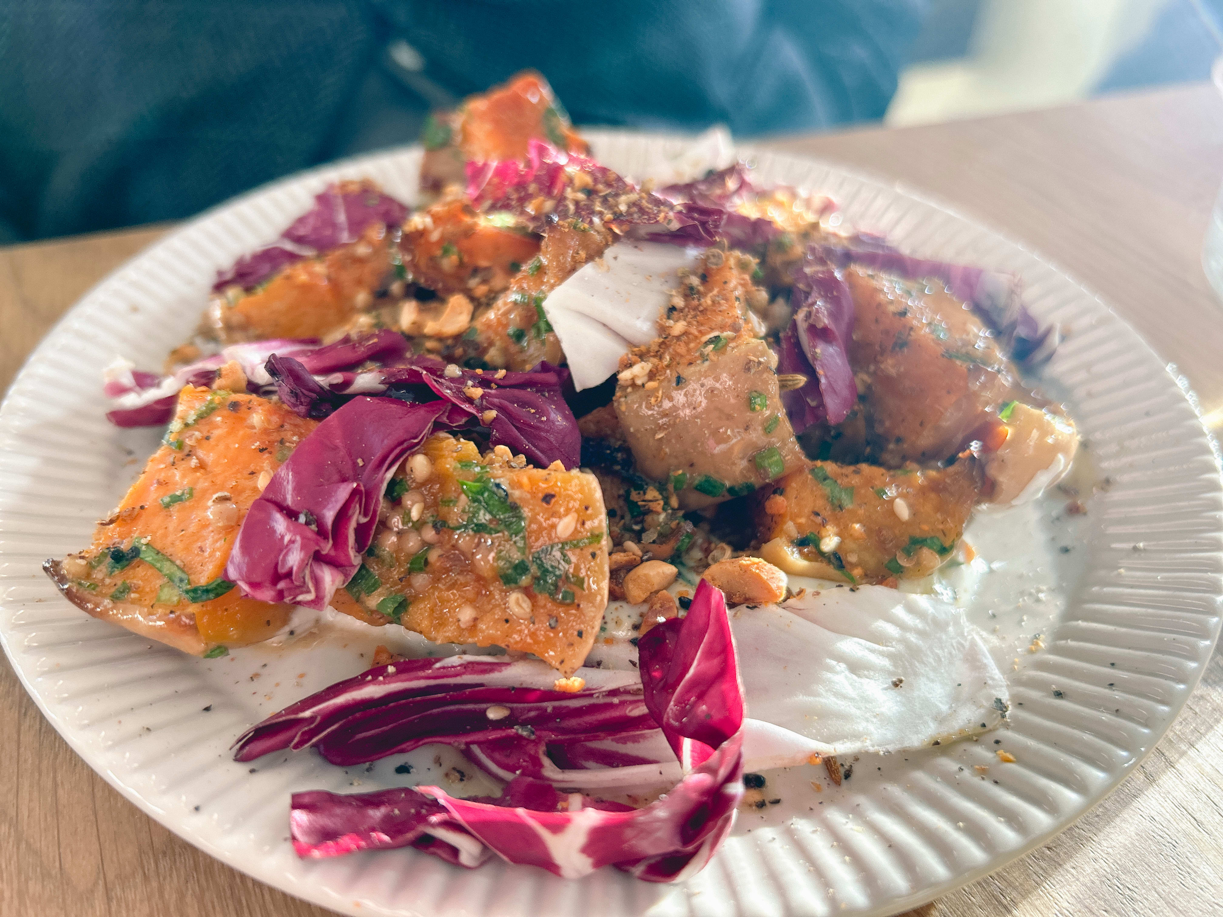 Søte gresskar passet godt med rød raddichio og silt kefir.