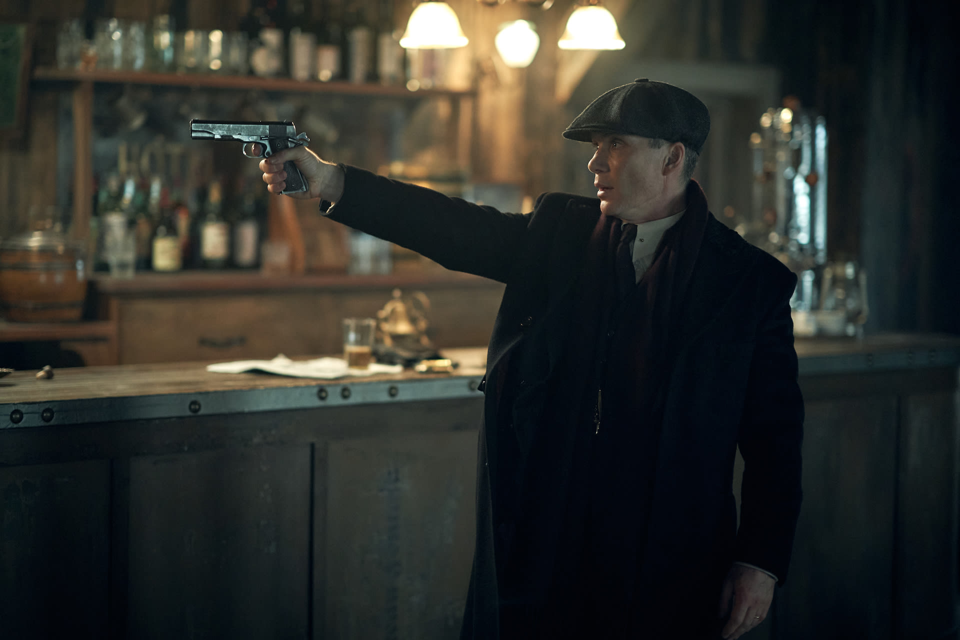 Der Thomas Shelby går, skjer det vold. 