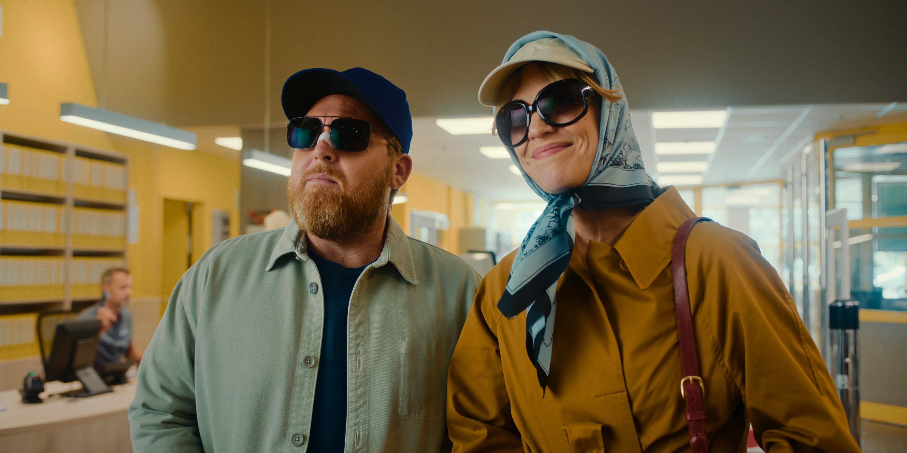 Dede og Carlotta går undercover i sin egen landsby for å lete etter Wanda i «Where’s Wanda». Axel Stein og Heike Makatsch spiller ekteparet. 