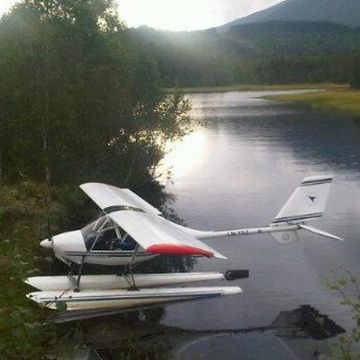 To personer bekreftet omkommet i mikrofly-ulykke i Nordland 