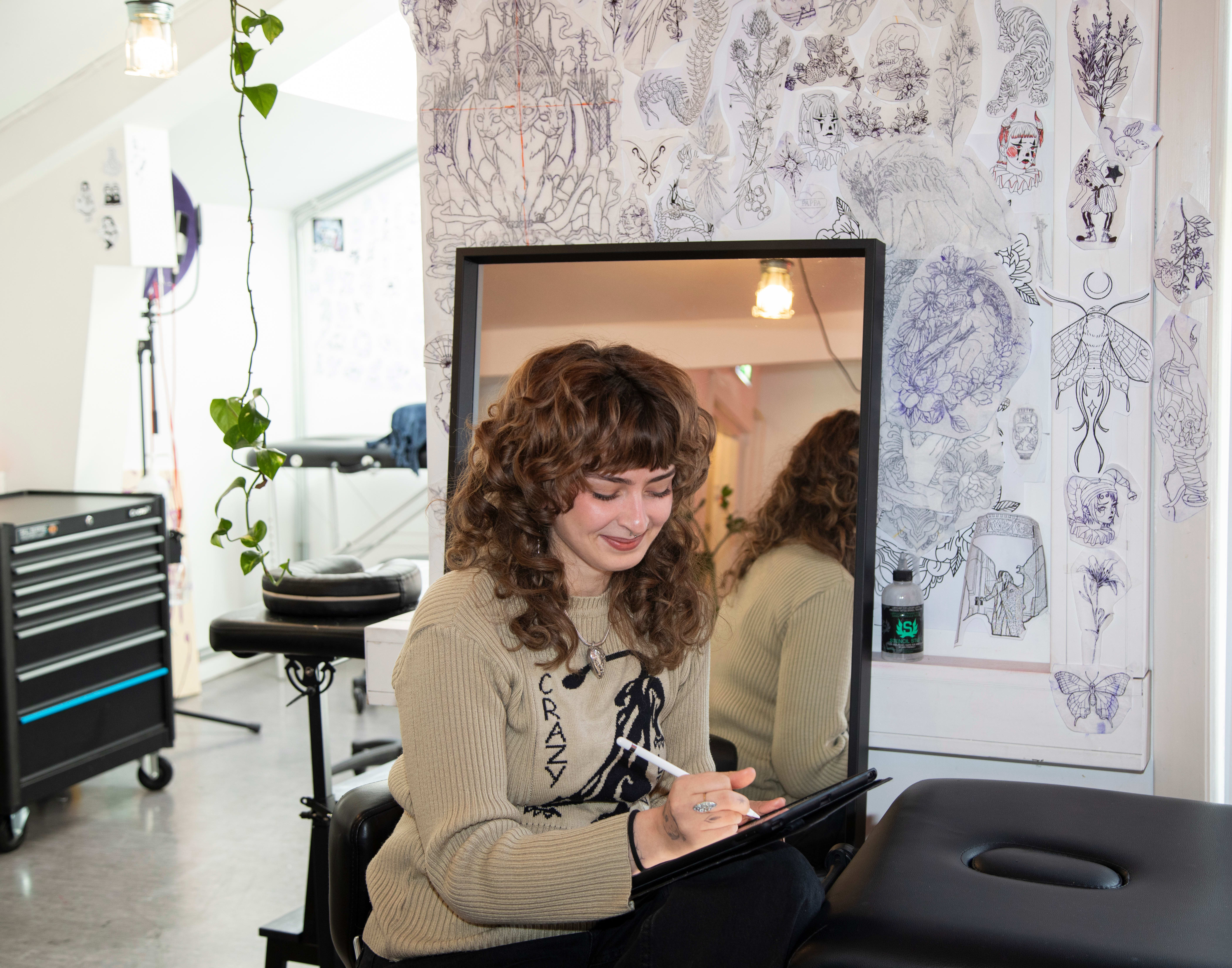 Martina Kronlund Grenaker er tatovør.