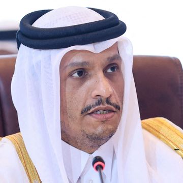 Qatars utenriksminister advarer mot å vise kjærlighet offentlig
