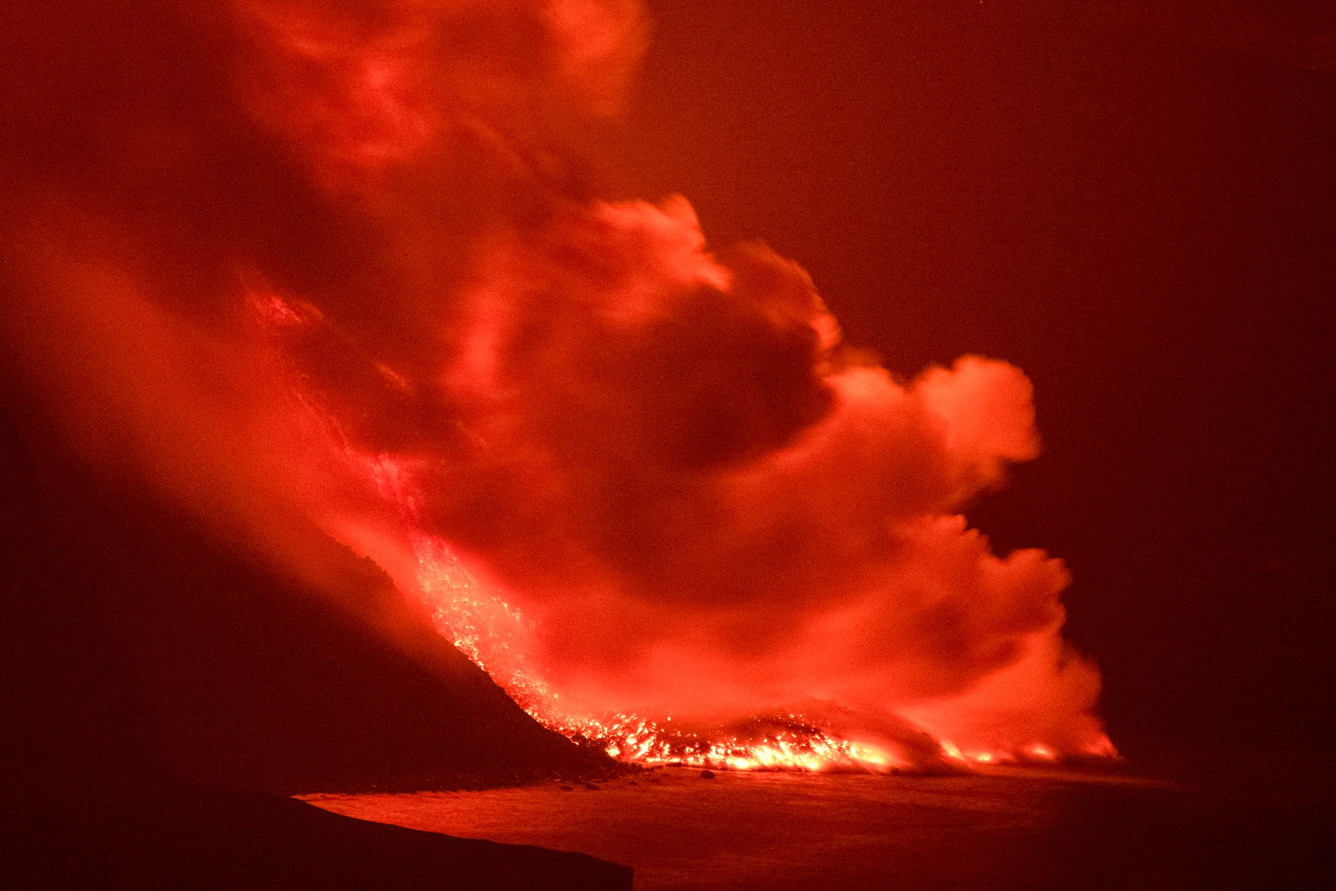 Dramatiske bilder av vulkanen på La Palma.