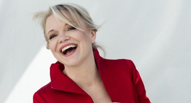 Eir Inderhaug- ‎operette, glitter og musikaler