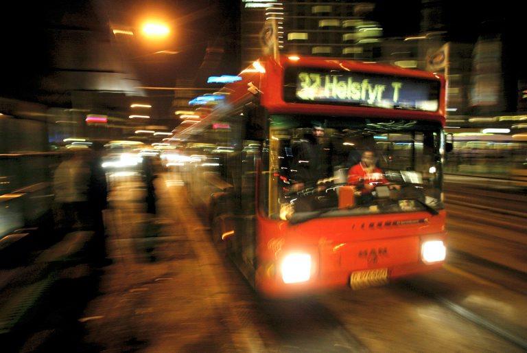 37-bussen skal kjøre halvtimes ruter hele natten på alle ukedager.