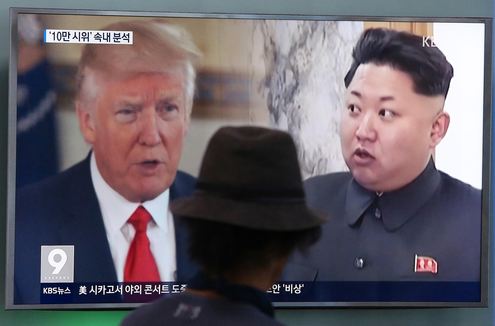 Kim Jong-un sier Donald Trump vil «betale dyrt» for truslene sine. 