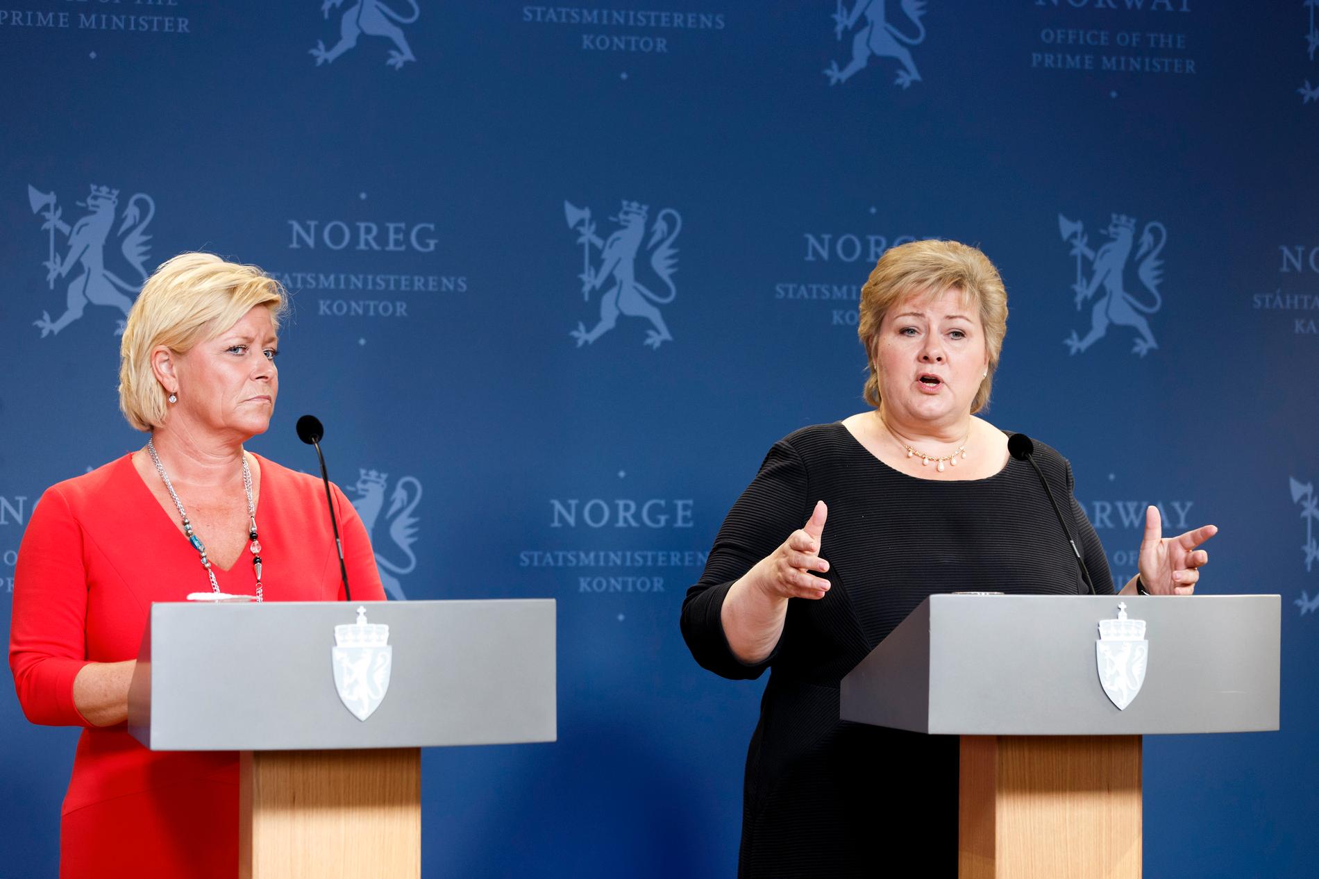 KOMMENTERER: Statsminister Erna Solberg og finansminister Siv Jensen kommenterte fredag formiddag resultatet av folkeavstemningen i Storbritannia.