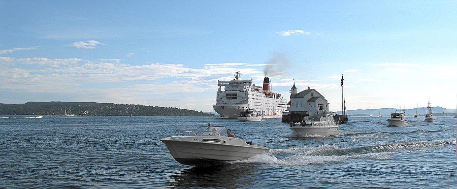 Det er ofte mye trafikk i Indre Oslofjord - per i dag er det lov å kjøre båt med inntil 0,8 i promille.