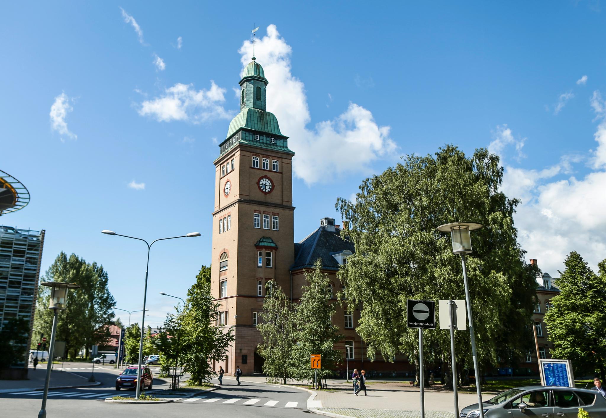 Manglende drift på Ullevål sykehus er blant de omstridte faktorene i de nye planene for Oslo universitetssykehus, skriver innleggesforfatterne.