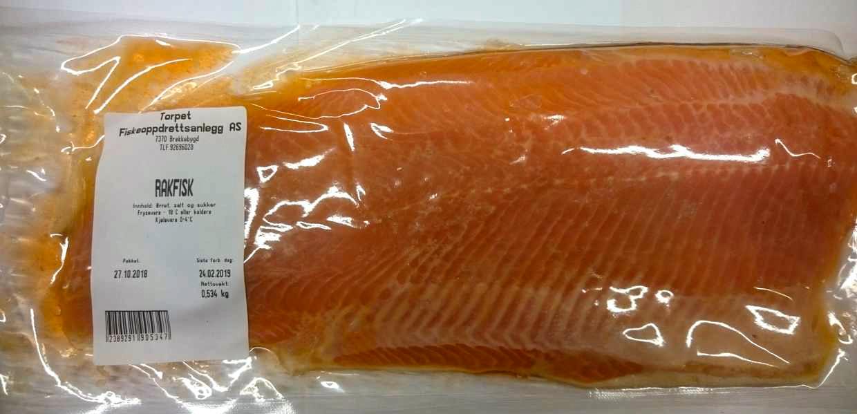 Torpet Fiskeoppdrettsanlegg AS trekker tilbake rakefisk produsert i 2018. Det er mistanke om at inntak av fisken kan medføre botulisme.
