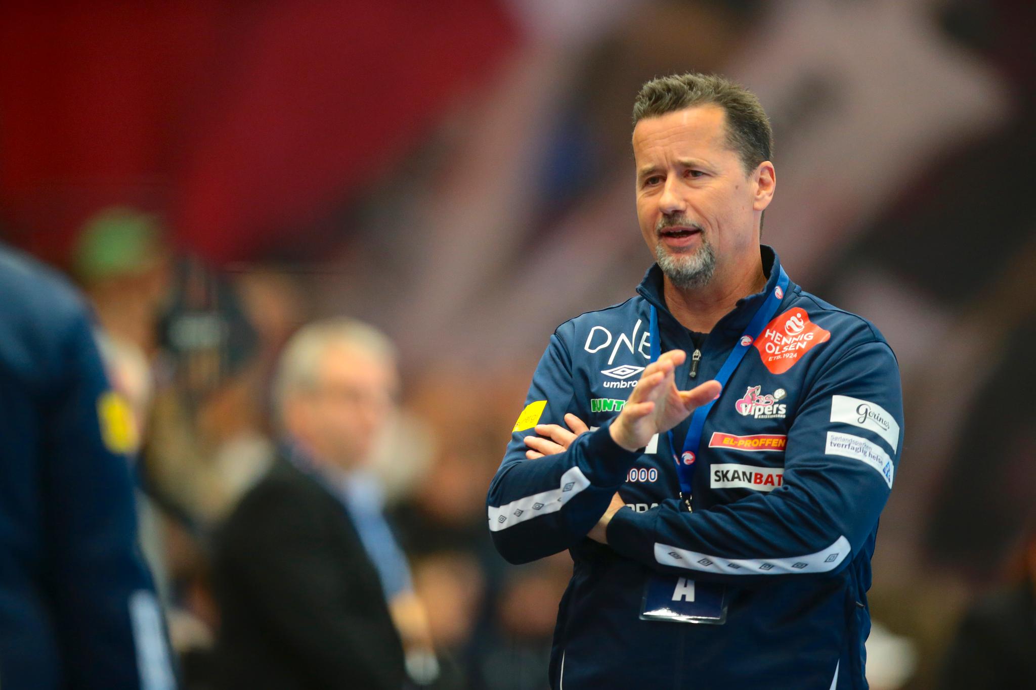 Vipers-trener Ole Gustav Gjekstad ser fram mot å spille mot Györ i semifinalen i Champions League.