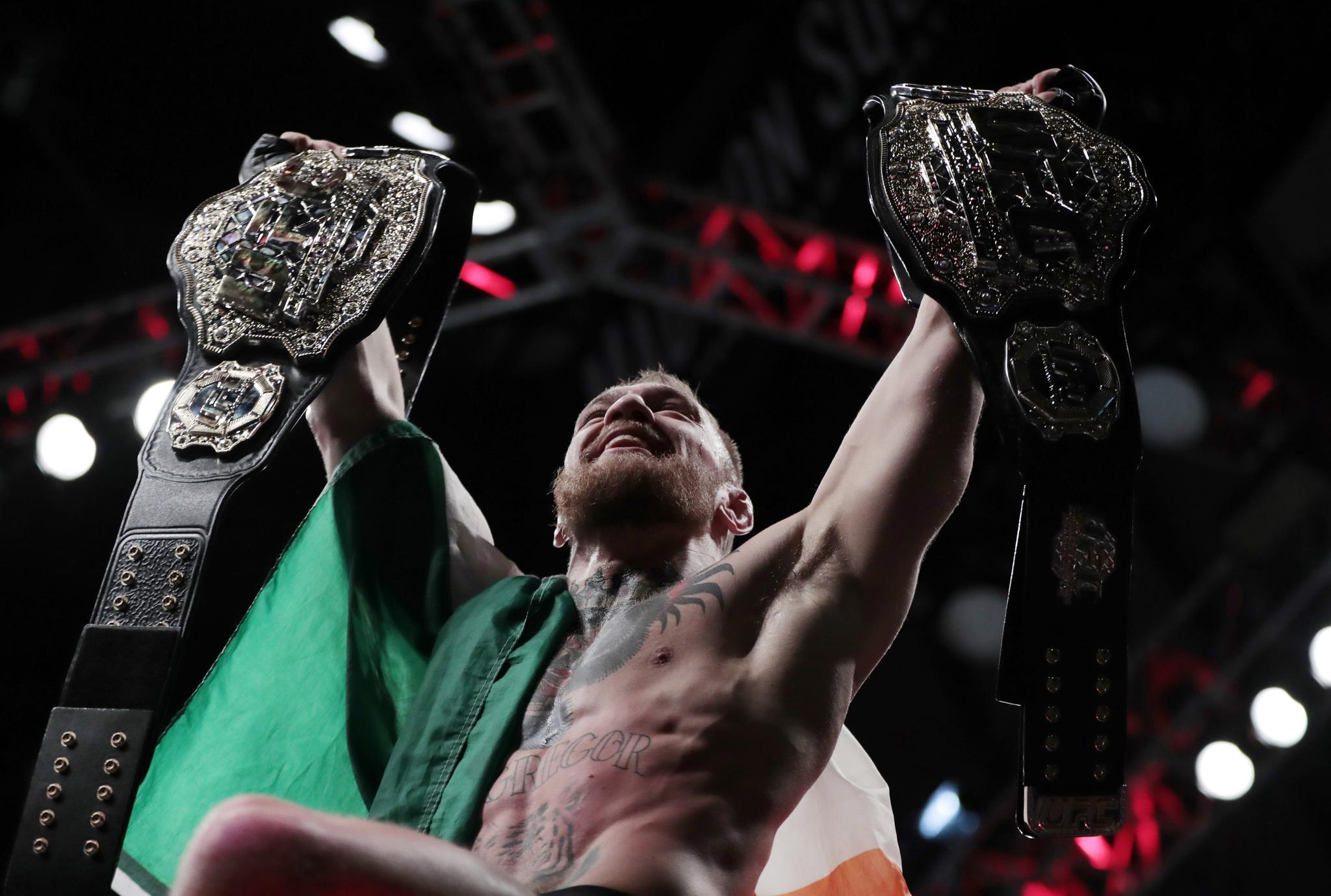 VERDENS BESTE: McGregor var på et tidspunkt regnet som verdens beste MMA-fighter. 13. november 2016 vant han over Eddie Alvarez under UFC 205 og sikret seg lettvekter-tittelen, samtidig som han holdt fjærvekts-tittelen.