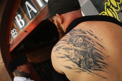 Ryggen tatovering på 100 bedste