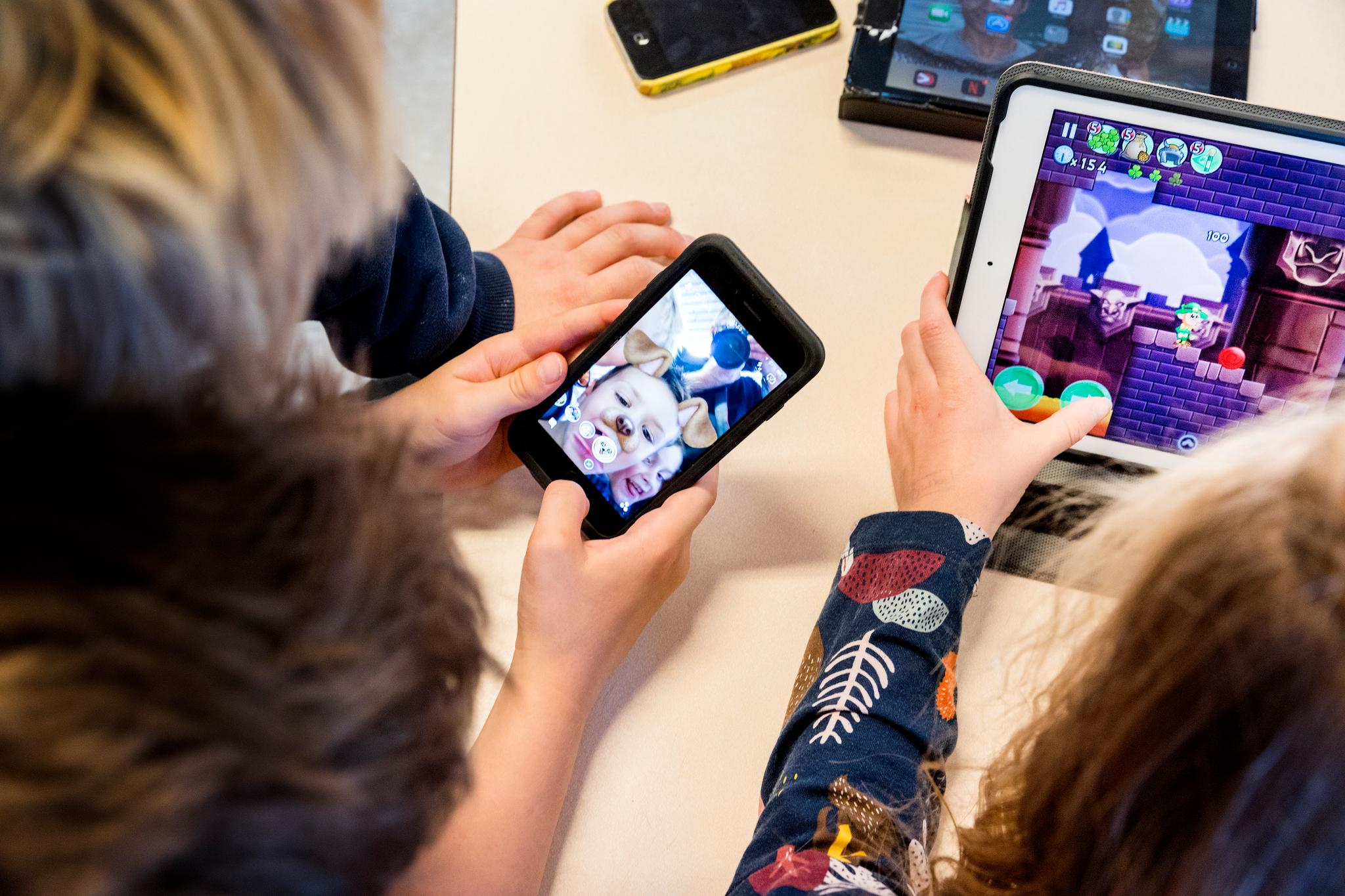 Norway’s Education Minister Cracks Down on Digital Tools in Schools as Student Learning Declines