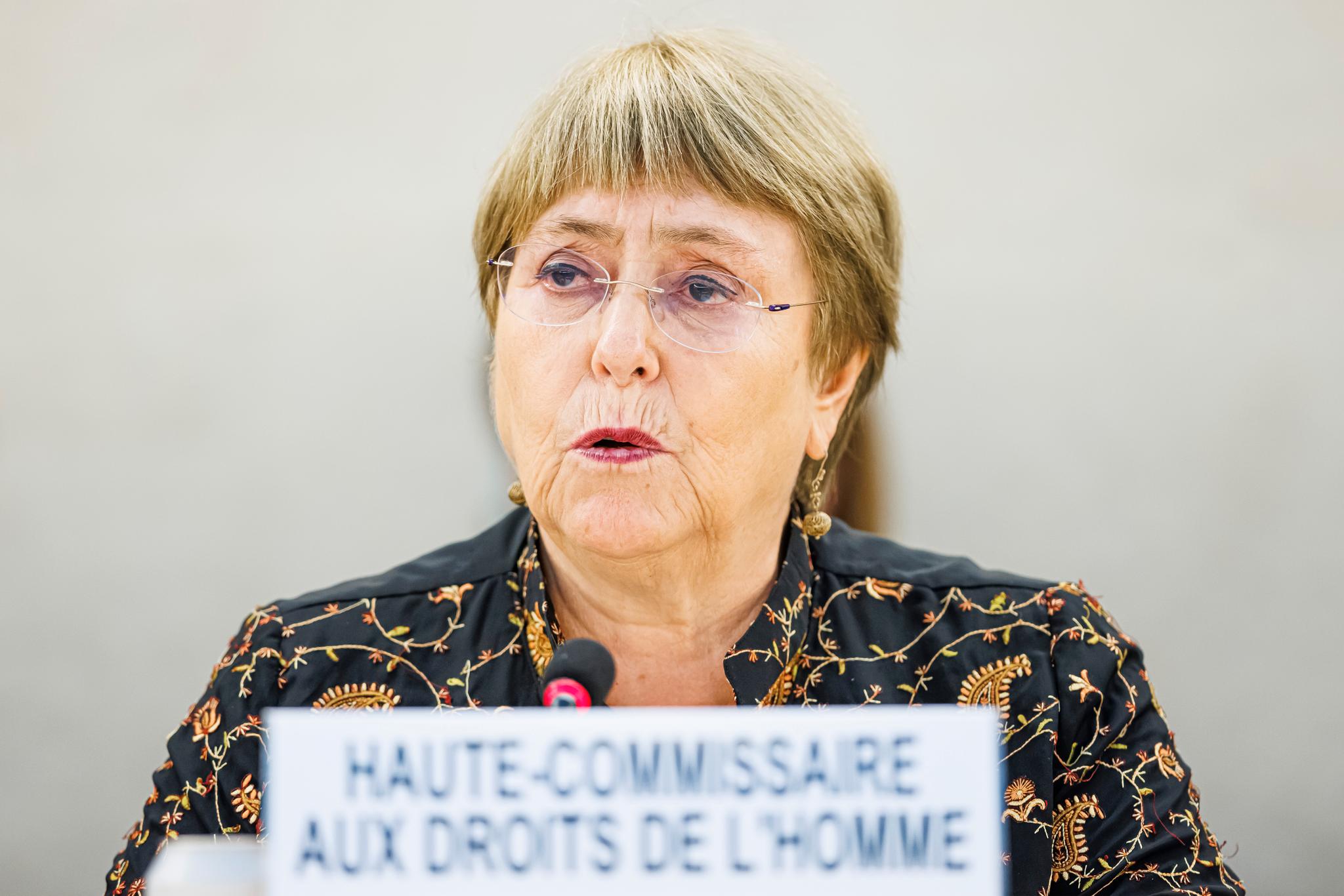Rapporten ble frigitt bare få minutter før FNs menneskerettssjef, Michelle Bachelet, gikk av. 