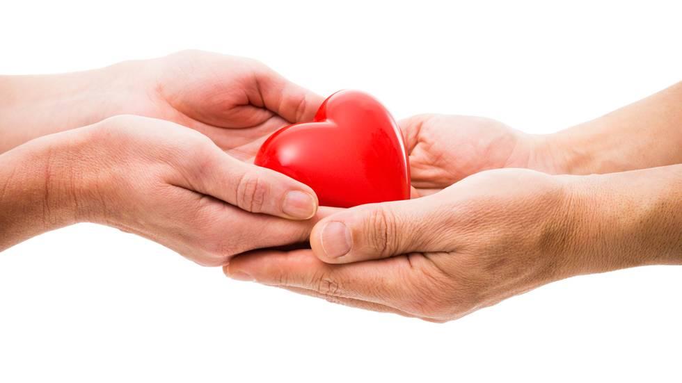 Hva er den fineste gaven du kan gi til noen? Vi har 7 gode tips. Alle foto: Shutterstock.